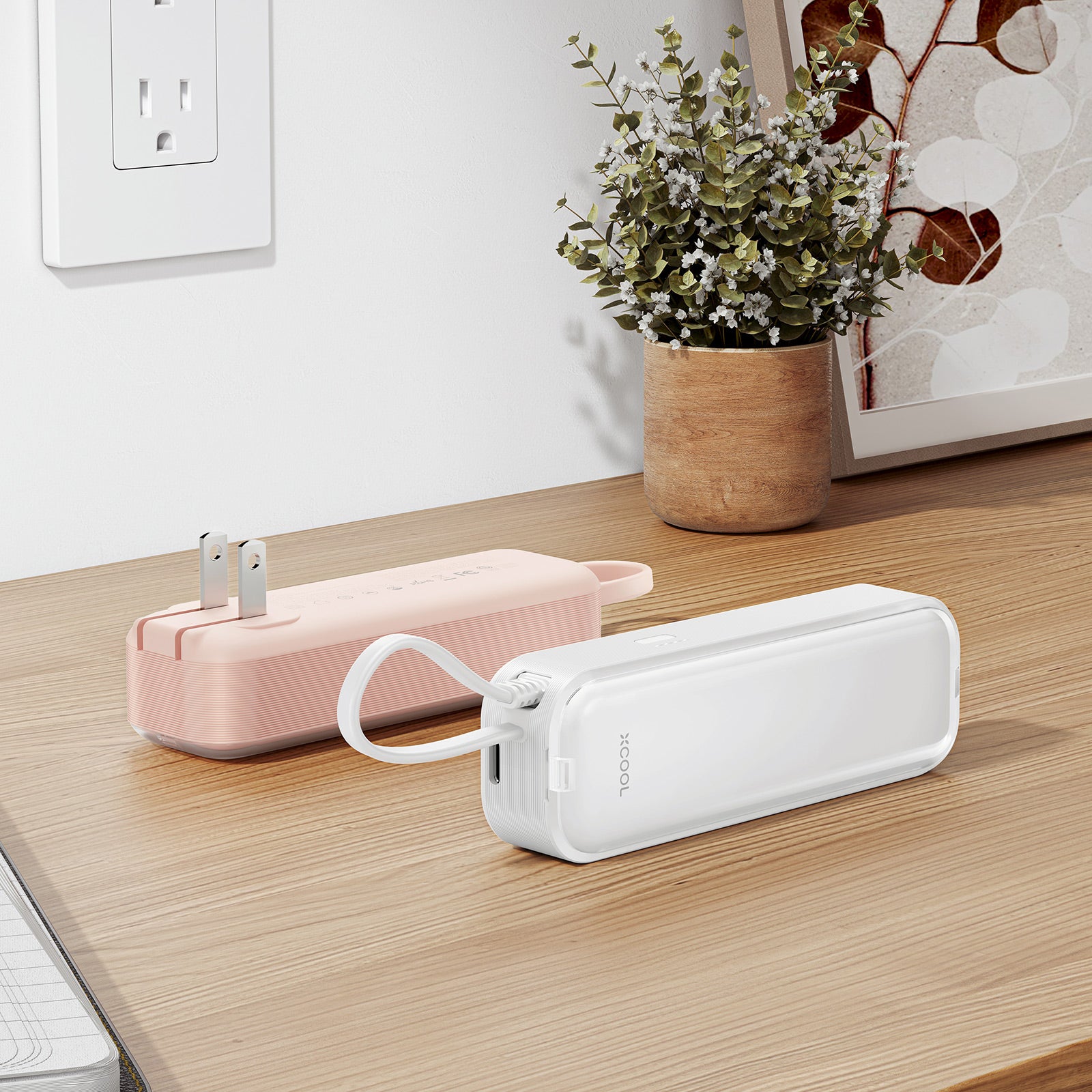 xCool CablePlug™ 3-in-1 Power Bank with Built-In Cable and Wall Plug, 5,000mAh