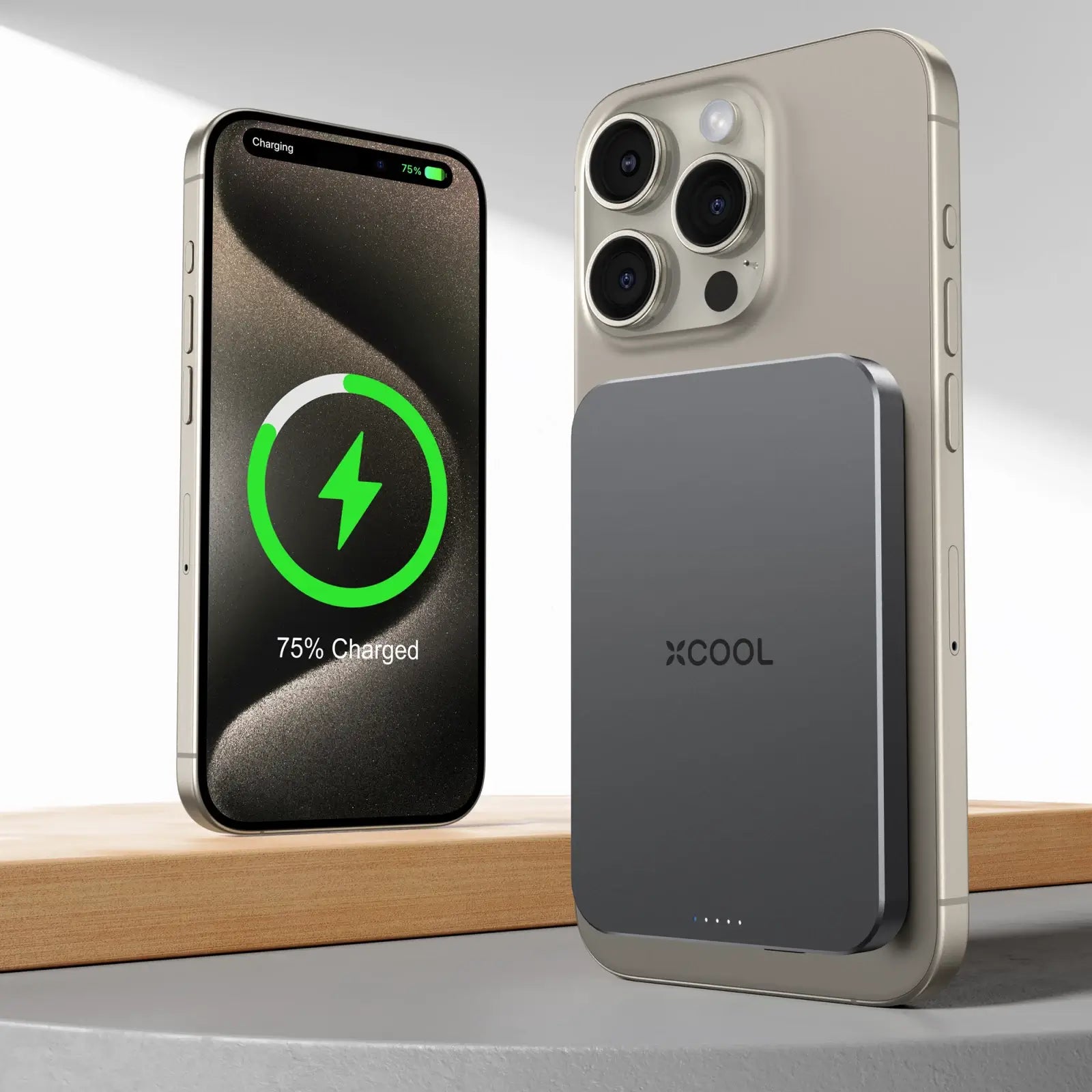 xCool 5 000mAh Ultra Slim Magnetic Wireless Power Bank with USB C Cable