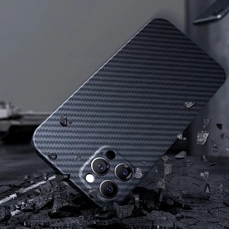 Ultrathin Aramid Fiber Phone Case for iPhone14 with MagSafe Cool Gadget